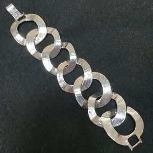 Circle clip on bracelet